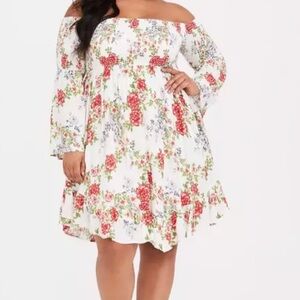 Floral Print Smocked Bell Sleeve Dress